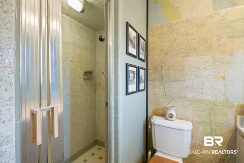 Bath - 9596 Hildreth Dr, Perdido Beach, AL 36530 photo 3 of 5