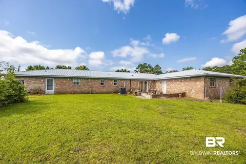 Exterior - 9596 Hildreth Dr, Perdido Beach, AL 36530 photo 3 of 18