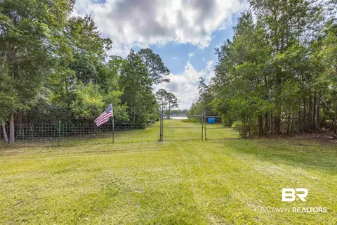 Exterior - 9596 Hildreth Dr, Perdido Beach, AL 36530 photo 16 of 18
