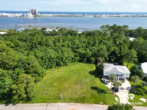 16818 Patricia Dr, Gulf Shores, AL 36542