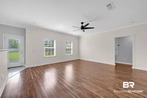 Living - 10147 Lyttleton Loop, Lillian, AL 36549 photo 2 of 4