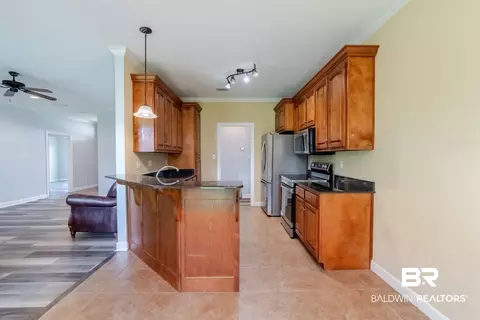 Kitchen - 9367 Collier Loop, Daphne, AL 36526 photo 2 of 5