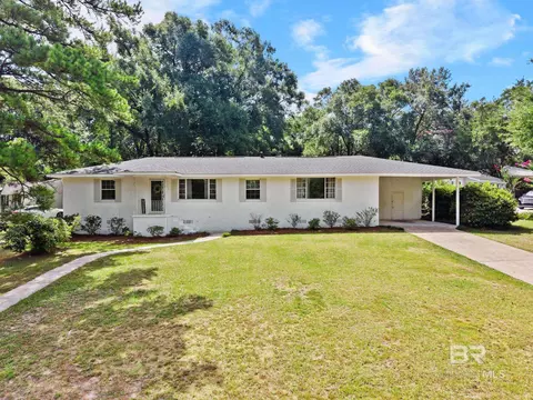 5417 Lusann Dr, Mobile, AL 36608