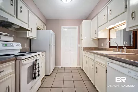 6517 Cedar Bend Ct #A, Mobile, AL 36608 photo 8