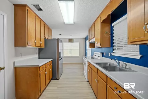 Entry Way - 9427 Hammock Rd, Elberta, AL 36530 photo 1 of 1