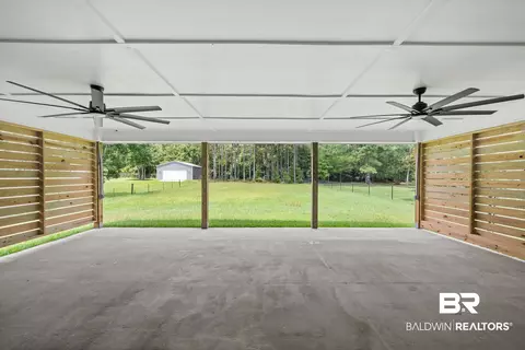 Exterior - 9427 Hammock Rd, Elberta, AL 36530 photo 3 of 11