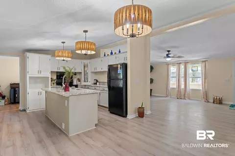 Kitchen - 25231 Pompano Dr, Elberta, AL 36530 photo 1 of 7