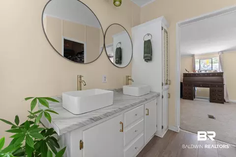 Bath - 25231 Pompano Dr, Elberta, AL 36530 photo 2 of 10