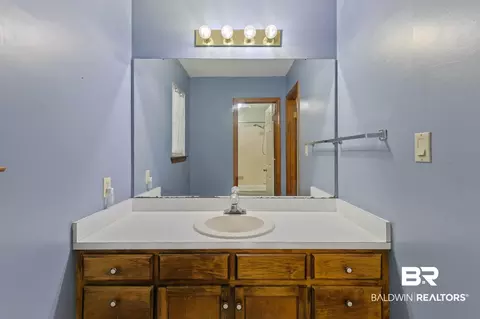 Bath - 110 Iris Cir, Daphne, AL 36526 photo 5 of 6