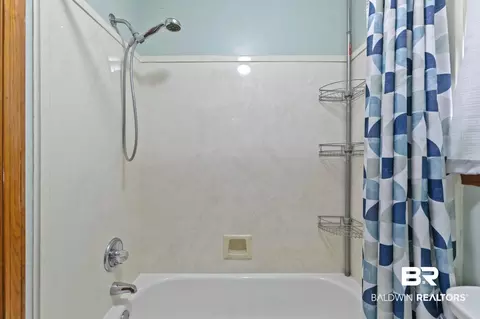 Bath - 110 Iris Cir, Daphne, AL 36526 photo 6 of 6