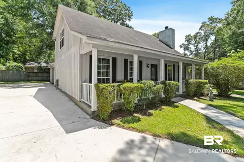 Exterior - 110 Iris Cir, Daphne, AL 36526 photo 5 of 22