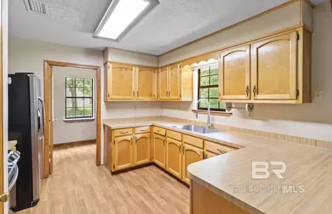 Entry Way - 34750 Oak Ln, Stapleton, AL 36578 photo 1 of 2