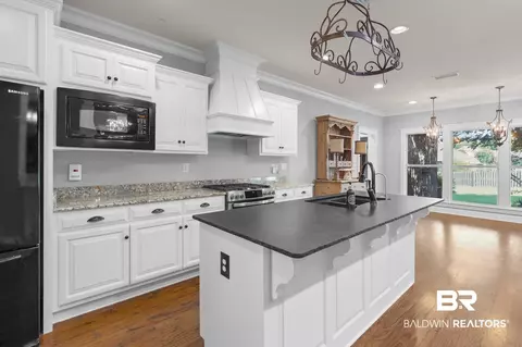 Kitchen - 11261 Halcyon Loop, Daphne, AL 36526 photo 2 of 2
