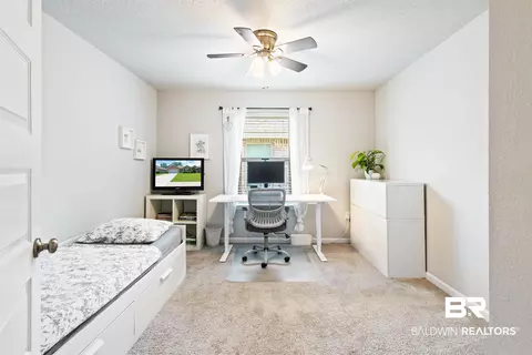 Bedroom - 8238 Irwin Loop, Daphne, AL 36526 photo 4 of 6