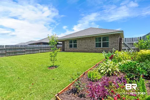 Exterior - 8238 Irwin Loop, Daphne, AL 36526 photo 6 of 12
