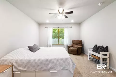 Bedroom - 8238 Irwin Loop, Daphne, AL 36526 photo 3 of 6