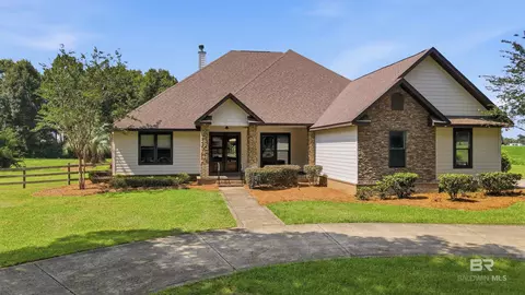14249 Dragoon Ct, Summerdale, AL 36580