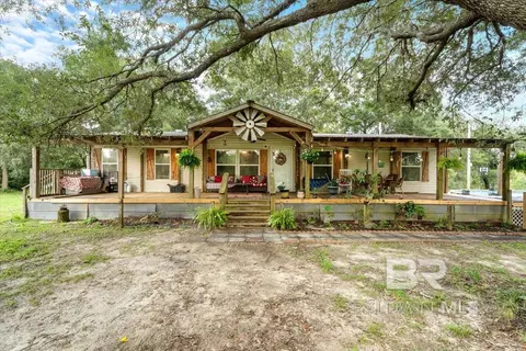 21011 River Rd, Robertsdale, AL 36567