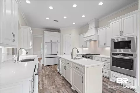 Kitchen - 17663 Burwick Loop, Fairhope, AL 36532 photo 1 of 3