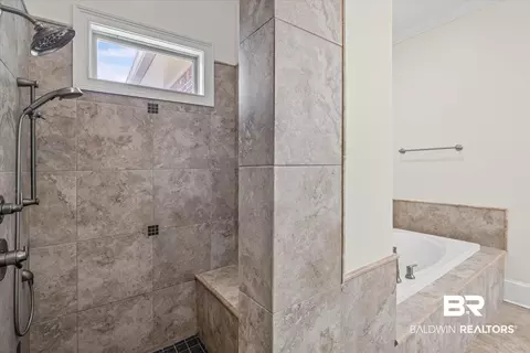Bath - 17663 Burwick Loop, Fairhope, AL 36532 photo 1 of 2