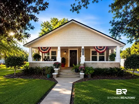 18662 Wilters St, Robertsdale, AL 36567