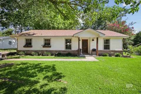 10310 Southhill Dr, Mobile, AL 36695