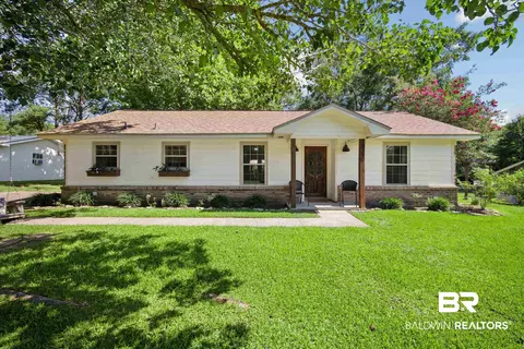 10310 Southhill Dr, Mobile, AL 36695