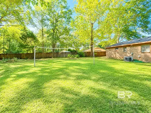 6641 Merlin Dr, Mobile, AL 36619 photo 3