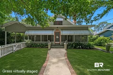 118 Fels Ave, Fairhope, AL 36532