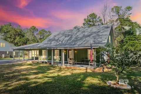 5841 Rivenbark Ln, Fairhope, AL 36532