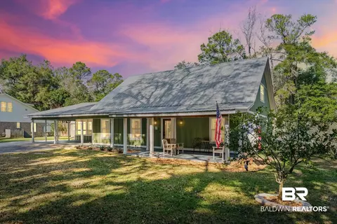 5841 Rivenbark Ln, Fairhope, AL 36532