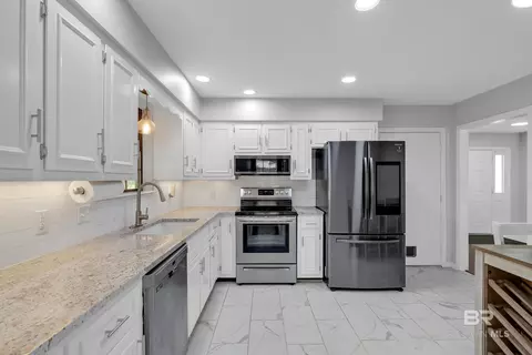 105 Montclair Loop, Daphne, AL 36526 photo 13