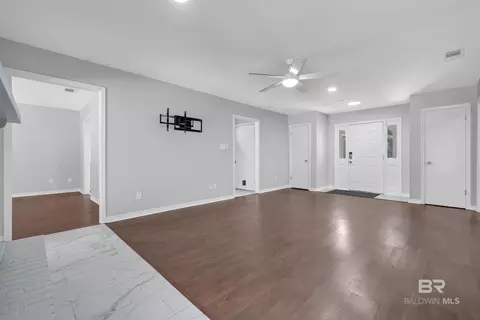 105 Montclair Loop, Daphne, AL 36526 photo 9