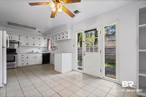 108 Mohawk St, Mobile, AL 36606 photo 5