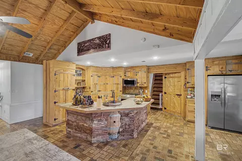 Kitchen - 13151 Roberts Rd, Chunchula, AL 36521 photo 1 of 7