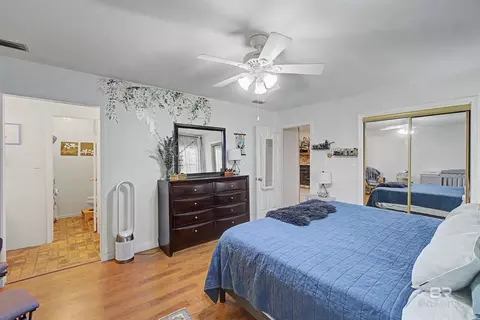 Bedroom - 13151 Roberts Rd, Chunchula, AL 36521 photo 3 of 6