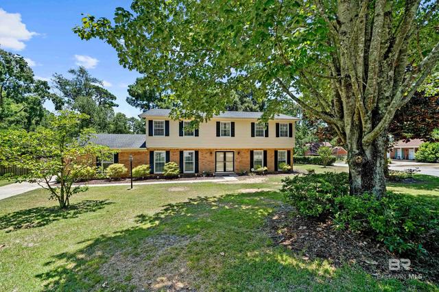 102 Iris Cir, Daphne, AL 36526