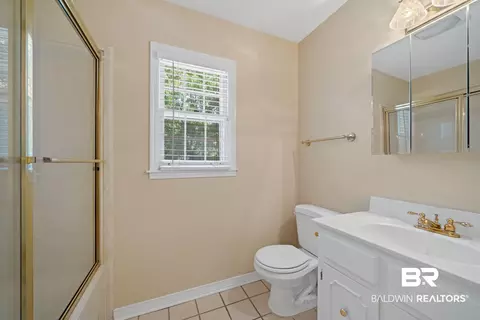 Bath - 102 Iris Cir, Daphne, AL 36526 photo 4 of 4