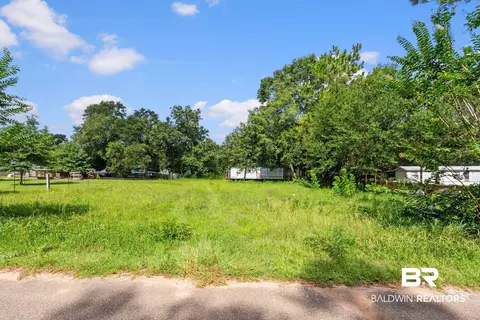 25141 Burgett Ln, Robertsdale, AL 36567