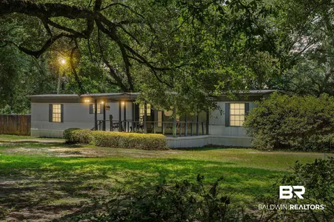 8999 Highway 188, Irvington, AL 36544
