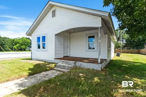 5172 W Union Ave, Loxley, AL 36551