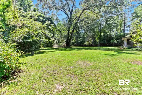 Exterior - 5845 Highway 4, Jay, FL 32565 photo 9 of 11