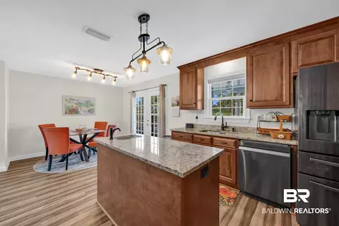 Kitchen - 17153 County Road 87, Elberta, AL 36530 photo 4 of 4