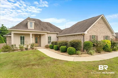 10712 Cresthaven Dr, Spanish Fort, AL 36527