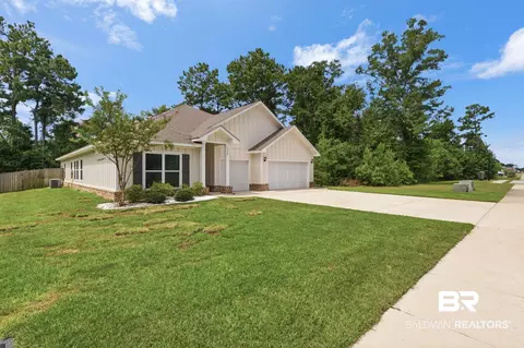 Exterior - 9520 Amethyst Dr, Daphne, AL 36526 photo 5 of 10