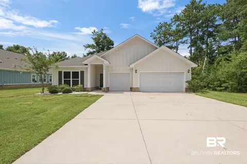 Exterior - 9520 Amethyst Dr, Daphne, AL 36526 photo 3 of 10