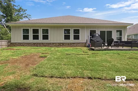 Exterior - 9520 Amethyst Dr, Daphne, AL 36526 photo 8 of 10