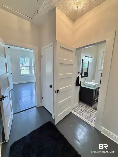 Entry Way - 404 E Horner St, Atmore, AL 36502 photo 1 of 3