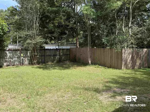 Exterior - 404 E Horner St, Atmore, AL 36502 photo 5 of 7