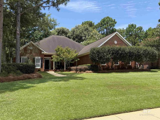 421 Clubhouse Dr, Fairhope, AL 36532